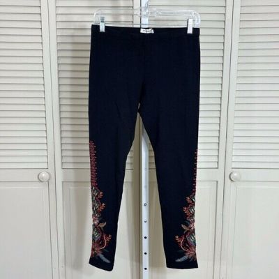 NWT Johnny Was Black Floral Embroidered Aivita Leggings STYLE: J68120 - 8 Small